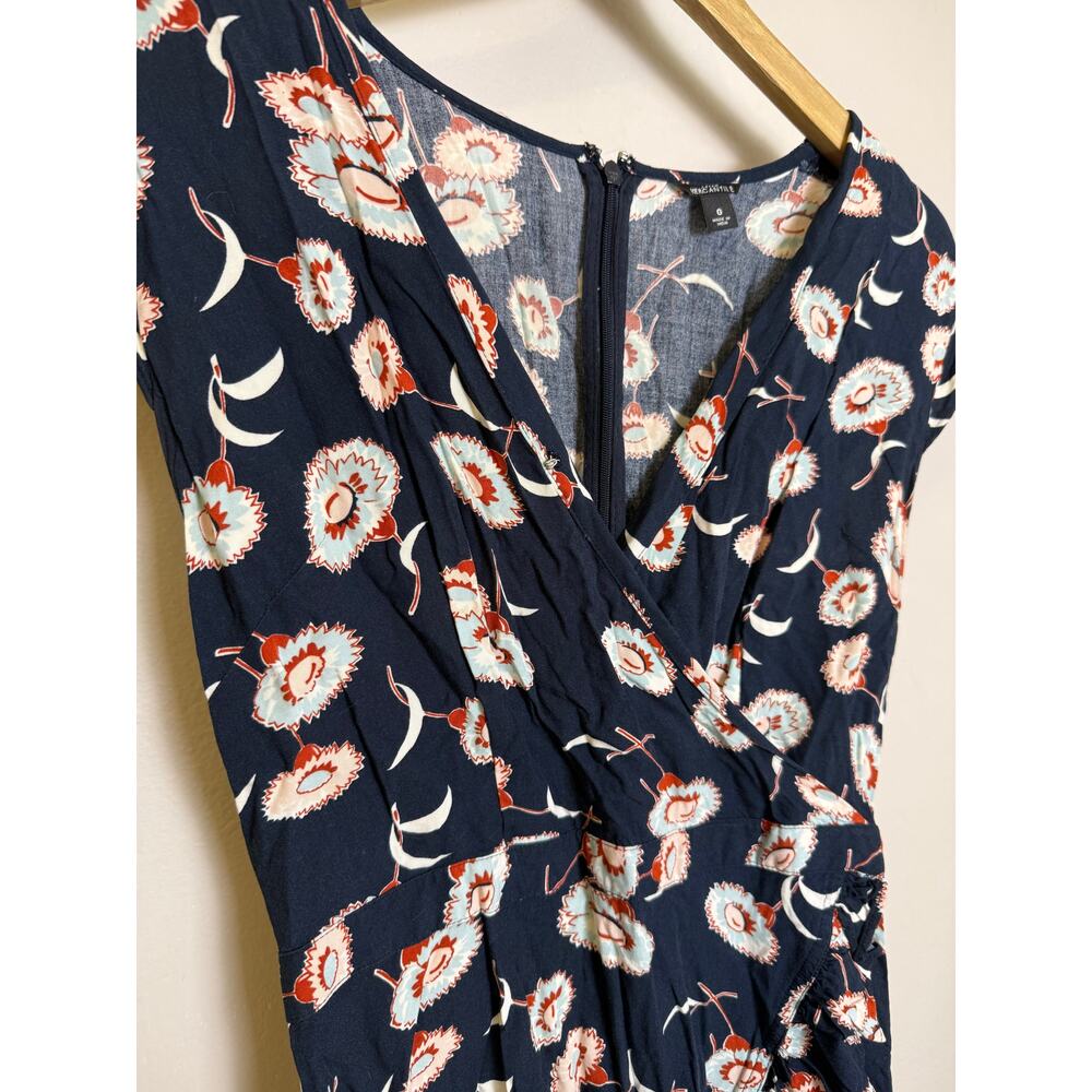 J. Crew Mercantile Short Sleeve Faux Wrap Surplice Dress Navy Floral Size 0 - Picture 4 of 7